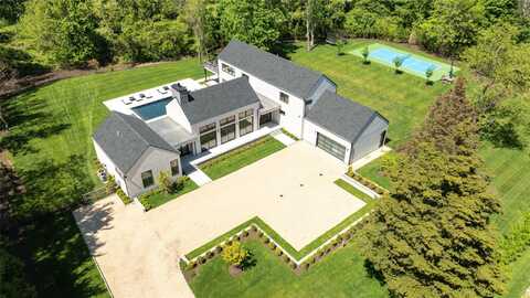 100 S Ferry Road, Shelter Island, NY 11964