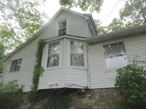 36 Weygant Hill, Highland Mills, NY 10930