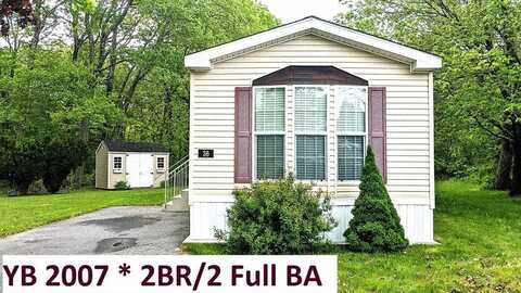 36 Presidential Circle, Warren, MA 01083