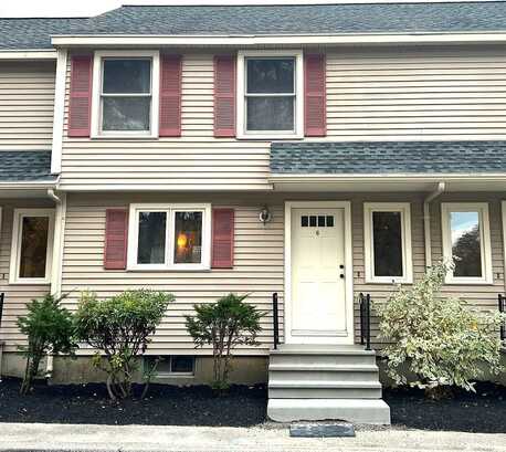 162 Beach Street, Saco, ME 04072
