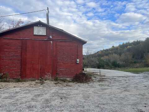 64 Norway Road, Waterford, ME 04088