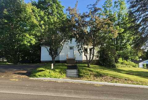 14 Highland Avenue, Augusta, ME 04330