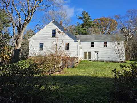 105 Hillside Road, Brunswick, ME 04011