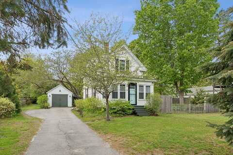 40 Pleasant Street, Topsham, ME 04086