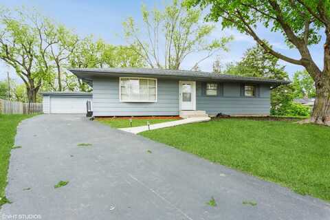 1319 Charlotte Court, Rockford, IL 61108