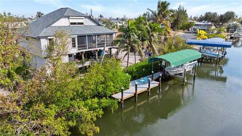 3627 Clipper, Saint James City, FL 33956