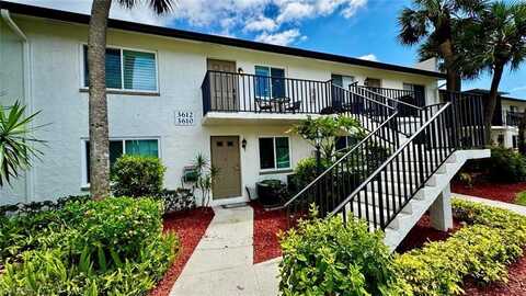 3612 Arctic, NAPLES, FL 34112
