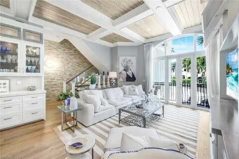 510 2nd, NAPLES, FL 34102