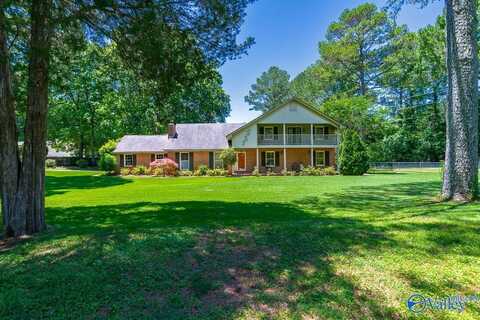 1037 Vestavia Drive SW, Decatur, AL 35603