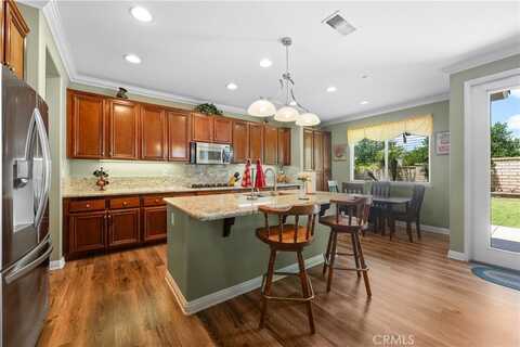 1625 Valley Falls Avenue, Redlands, CA 92374