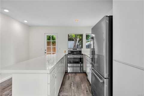 504 Orchid Avenue, Corona del Mar, CA 92625