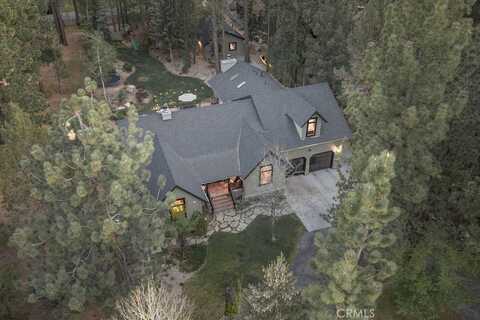 1138 Johnny Way, Big Bear Lake, CA 92315