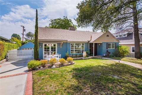 1215 Oak Circle Drive, Glendale, CA 91208