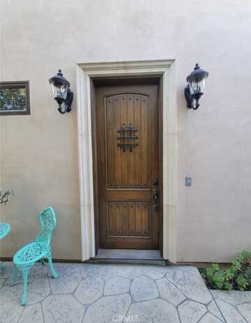13802 Erwin Street, Valley Glen, CA 91401