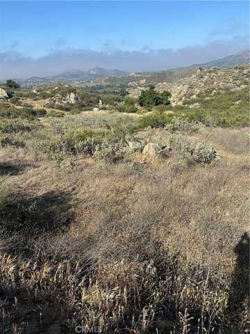 34633 Stage Road, Temecula, CA 92592
