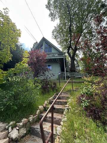 1286 Aleutian Drive, Lake Arrowhead, CA 92352