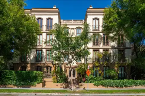 132 S Crescent Drive, Beverly Hills, CA 90212