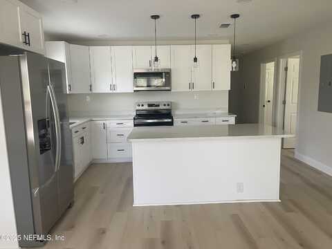 1046 LINE Street, Jacksonville, FL 32209