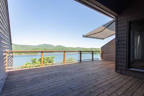 500 Marina Rd E2, Murphy, NC 28906