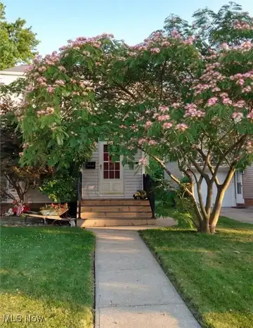 21650 Wilmore Avenue, Euclid, OH 44123