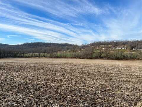 Central Road NW, Strasburg, OH 44680