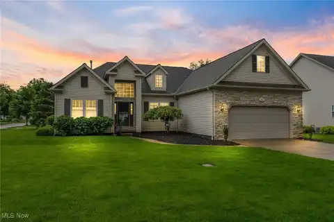 31827 Woodbridge Way, Avon Lake, OH 44012