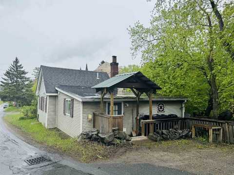 1334 Back Center Road, Lyndon, VT 05851