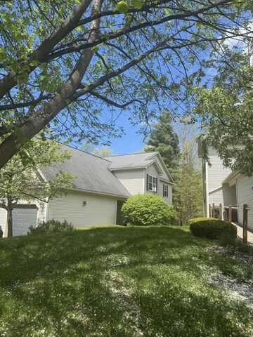 87 Juniper Drive, South Burlington, VT 05403