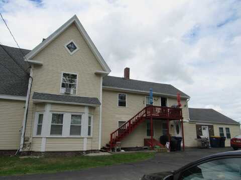 86 Sweet Hill Road, Plaistow, NH 03865