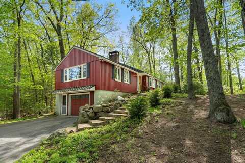 12 Lord Jeffrey Drive, Amherst, NH 03031