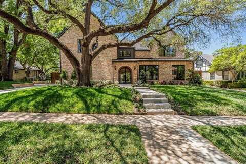 2426 Stadium Drive, Fort Worth, TX 76109