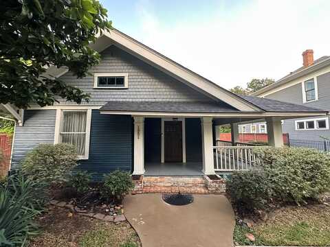 1951 College Avenue, Fort Worth, TX 76110
