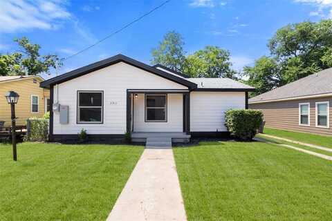 3911 Polly Street, Dallas, TX 75210