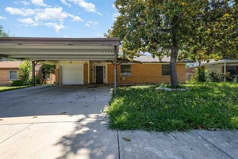 4304 Harvey Drive, Mesquite, TX 75150