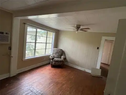 920 Anna Street, Denton, TX 76201