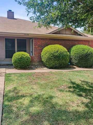 10600 Shadywood Drive, Fort Worth, TX 76140