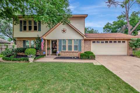 505 Parker Drive, Euless, TX 76039