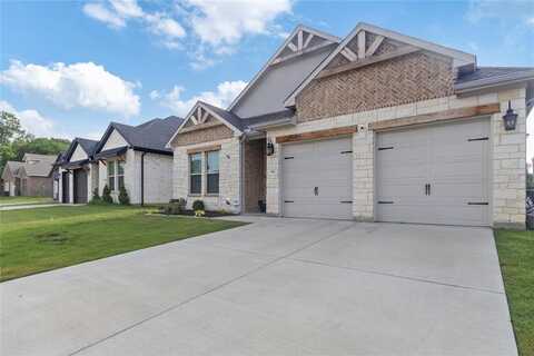 912 Boston Lane, River Oaks, TX 76114