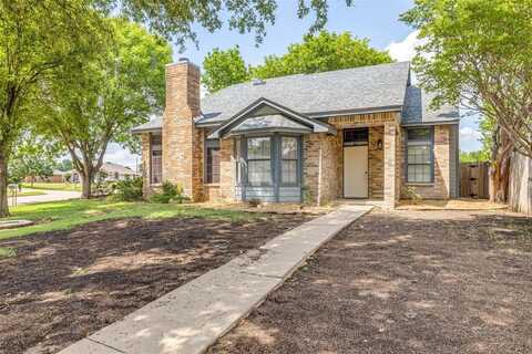 861 Valleybrooke Drive, Arlington, TX 76001