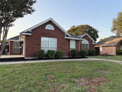 715 E University Avenue, Waxahachie, TX 75165