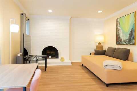 7732 Meadow Road, Dallas, TX 75230