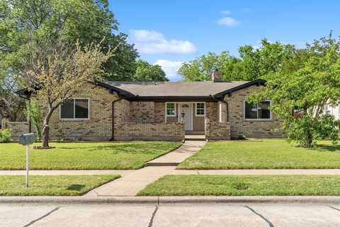 2111 Chippendale Drive, McKinney, TX 75071