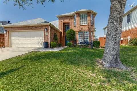 7851 Park Downs Drive, Fort Worth, TX 76137
