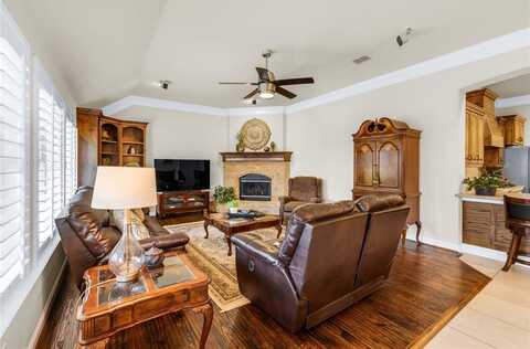 7100 King Ranch Road, North Richland Hills, TX 76182