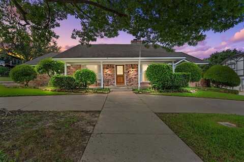7725 Westwind Drive, Fort Worth, TX 76179