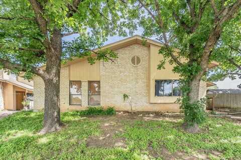 103 W Timberview Lane, Arlington, TX 76014