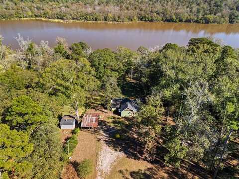 494 N Lake Drive, Gladewater, TX 75647