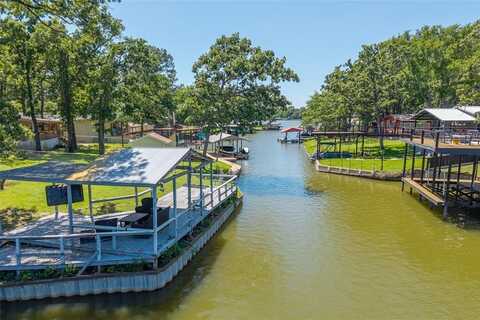 108 Mcalister Street, Mabank, TX 75156