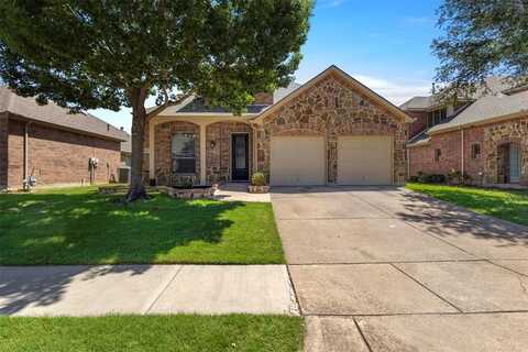 7008 Clipper Drive, Grand Prairie, TX 75054