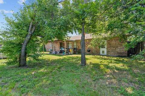 3107 Green Valley Lane, Arlington, TX 76014